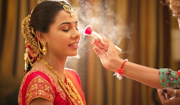 famous bridal makeup artist goa